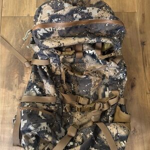 Mystery Ranch Metcalf 75 Hunting Backpack